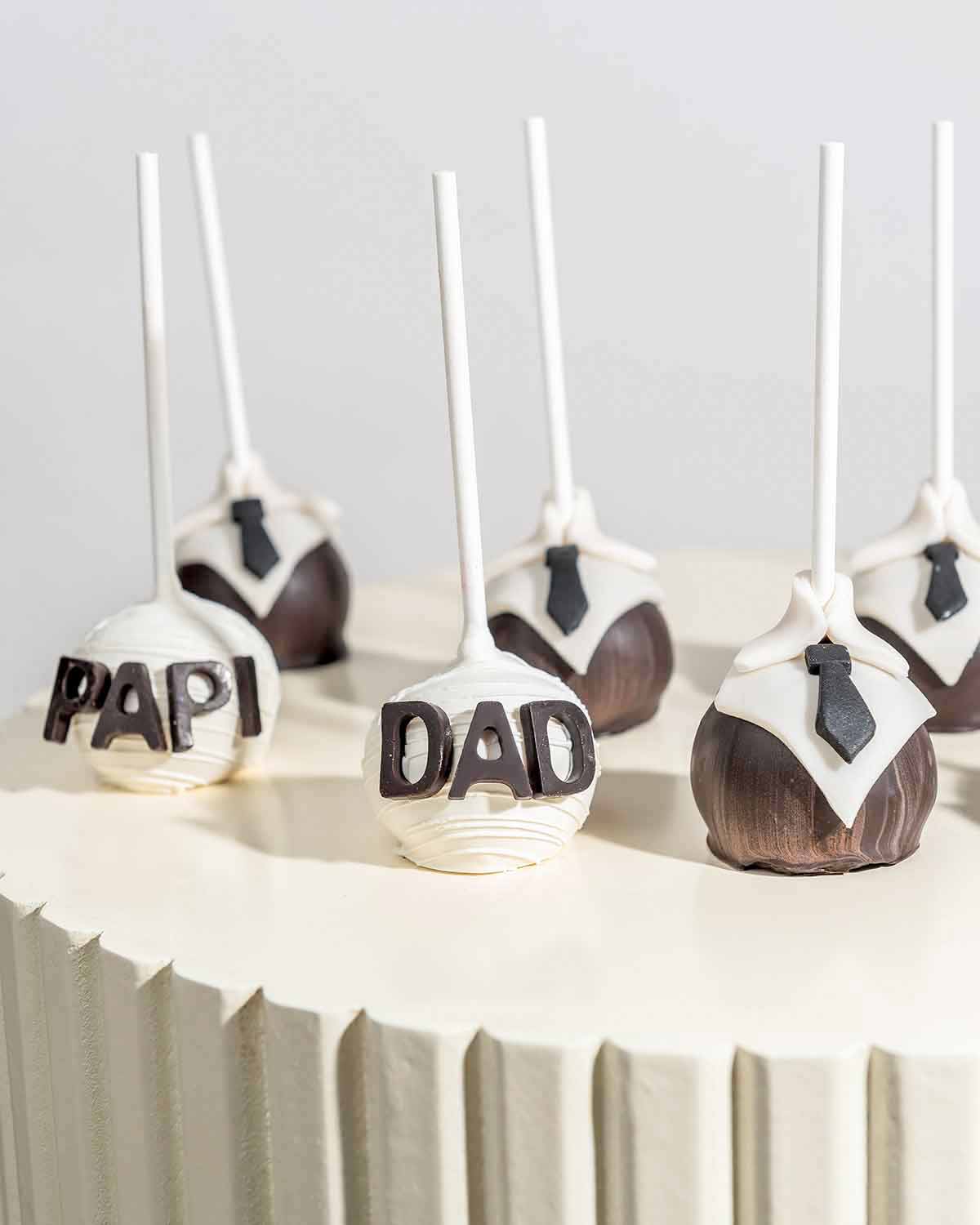 Dad POPS PAPA PAPI Cake Pops