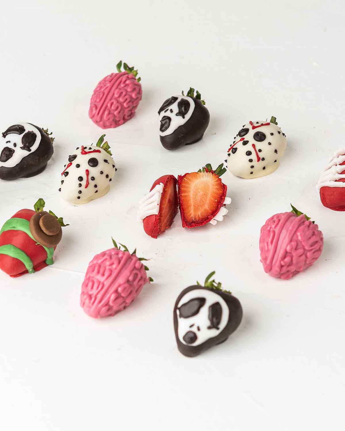 Ghost and Skeleton Chocolate Strawberries