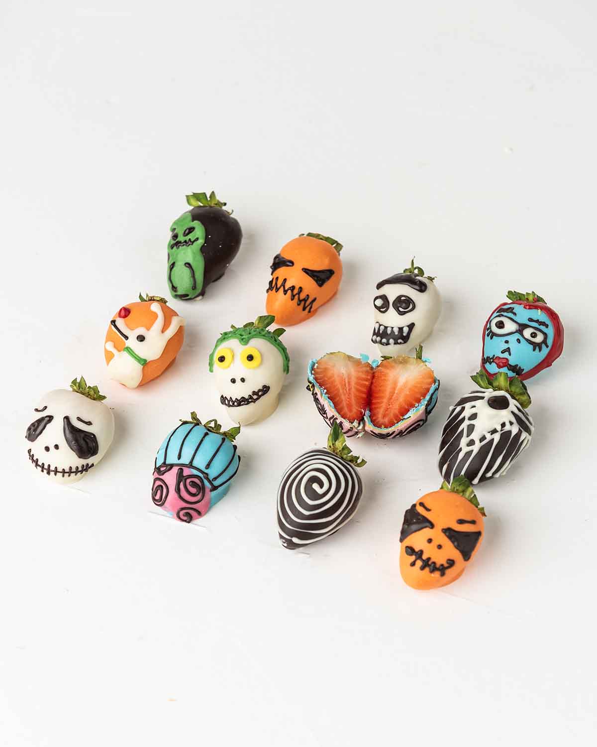 Halloween Assorted Characters Strawberries