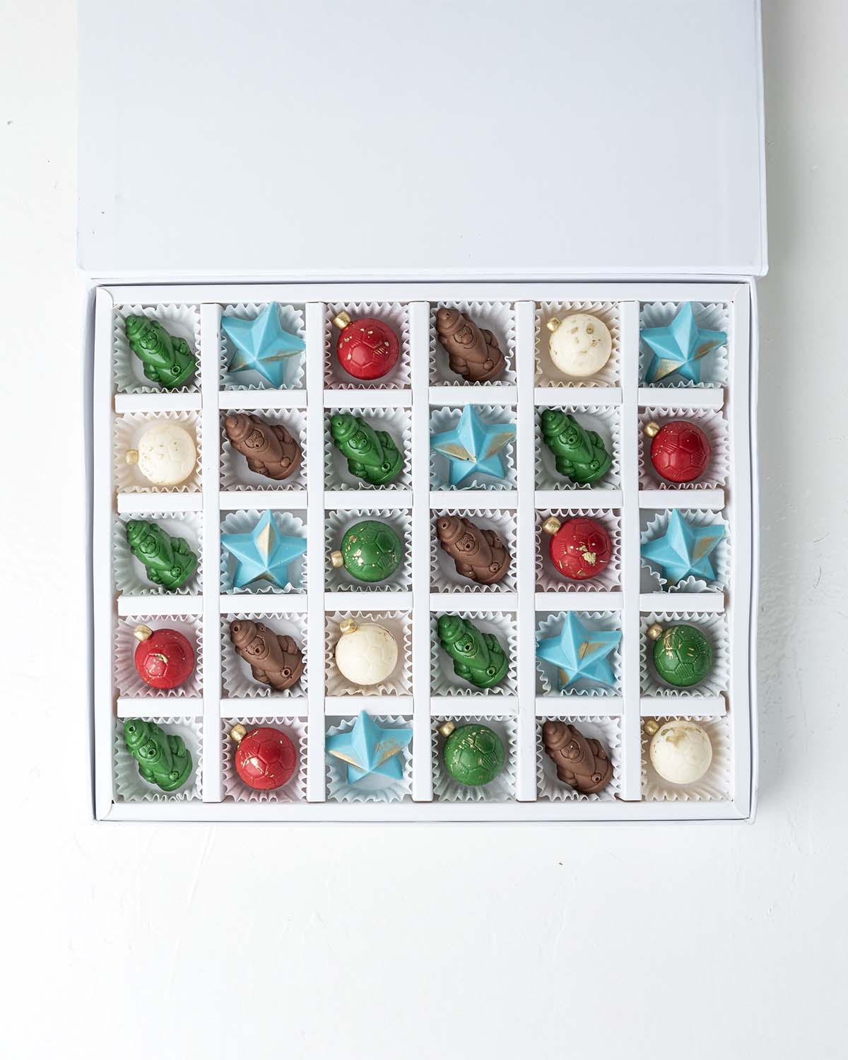 30 Holiday Season Chocolates