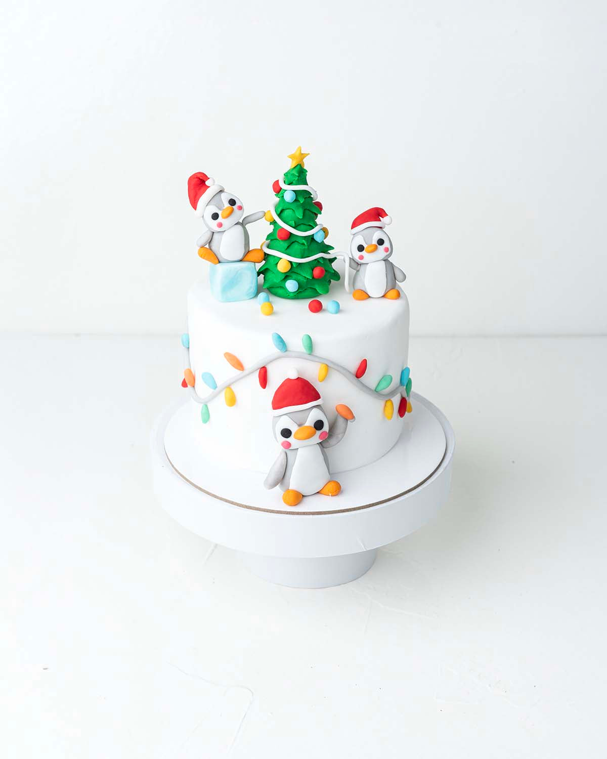 Penguin Theme Cake