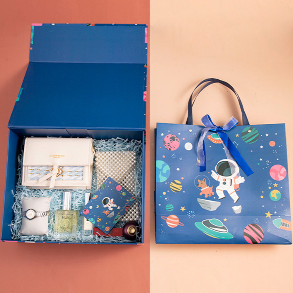 Astronaut Packaging Set - Large 34x27x14cm ( with shredded paper, greeting cards, gift box & Gift bag)